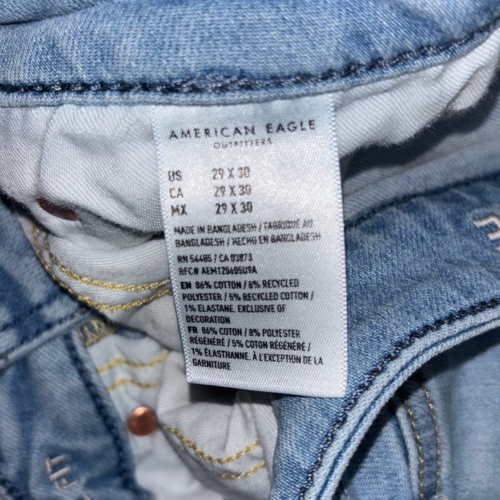 Men’s American Eagle Airflex+ Jeans - Picture 2 of 5